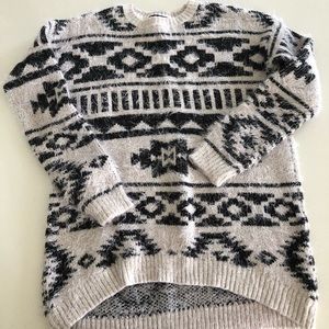 🍍 4/25$ Forever XXI sweater